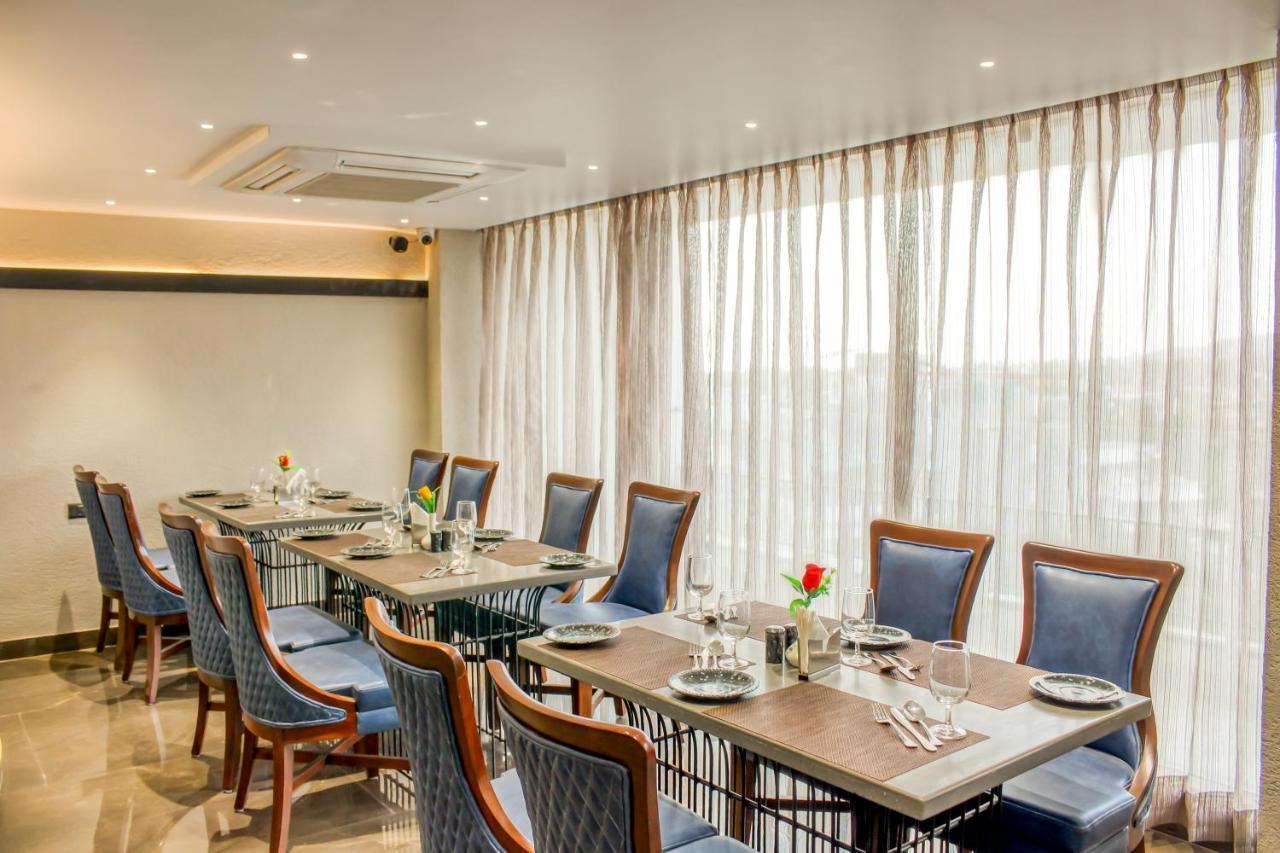 Aura Rooms Dehradun Extérieur photo